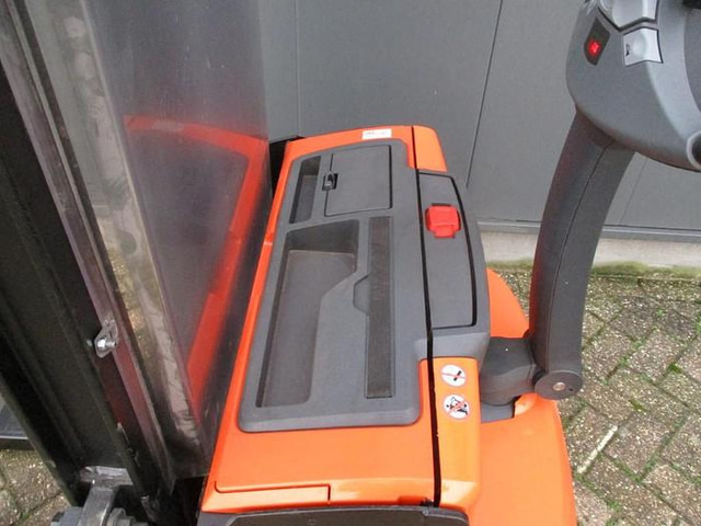 BT SWE 120 - Штабелер: фото 4 BT SWE 120 - Штабелер: фото 4