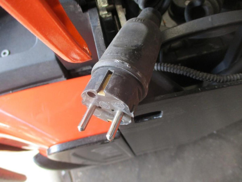 Toyota LPE200 - Тележка: фото 5 Toyota LPE200 - Тележка: фото 5