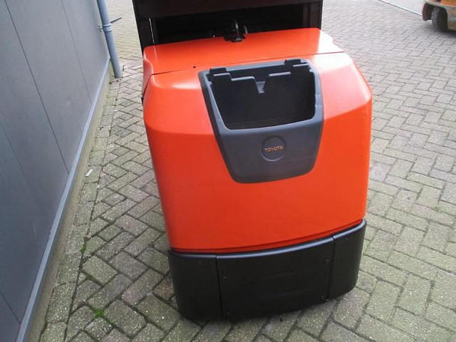 Toyota OSE 100W - Сборщик заказов: фото 4 Toyota OSE 100W - Сборщик заказов: фото 4