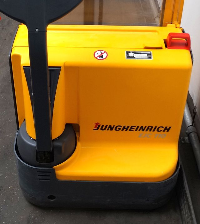 Jungheinrich EJC110 - Штабелер: фото 3 Jungheinrich EJC110 - Штабелер: фото 3