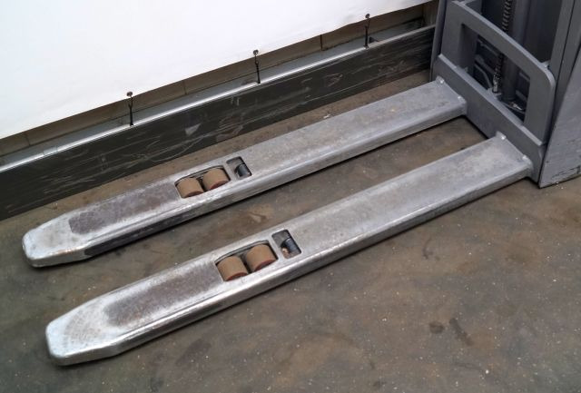 Jungheinrich ERD220 - Штабелер: фото 3 Jungheinrich ERD220 - Штабелер: фото 3