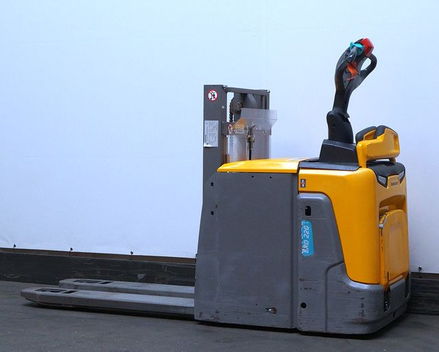 Jungheinrich ERD220 - Штабелер: фото 2 Jungheinrich ERD220 - Штабелер: фото 2