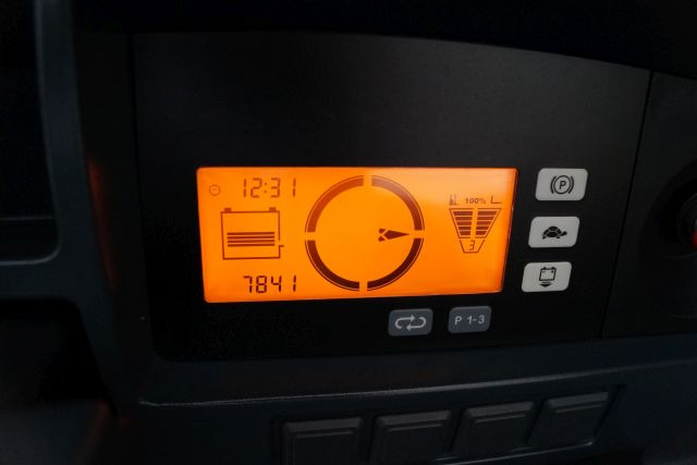 Jungheinrich ETV214 - Ричтрак: фото 4 Jungheinrich ETV214 - Ричтрак: фото 4