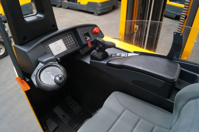 Jungheinrich ETV216 - Ричтрак: фото 3 Jungheinrich ETV216 - Ричтрак: фото 3