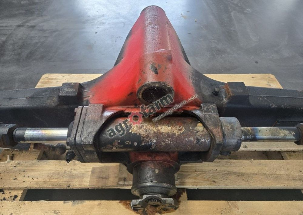 Przedni most McCormick MTX 155 - Трансмиссия: фото 2 Przedni most McCormick MTX 155 - Трансмиссия: фото 2