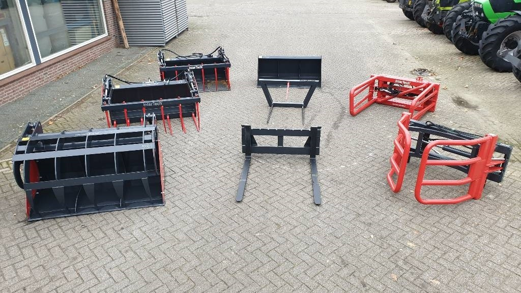 Inter-Tech Grondbak, Mestgreep, Pelikaanbak, Ronde, Vierkante - Навесное оборудование для Сельскохозяйственной техники: фото 3 Inter-Tech Grondbak, Mestgreep, Pelikaanbak, Ronde, Vierkante - Навесное оборудование для Сельскохозяйственной техники: фото 3