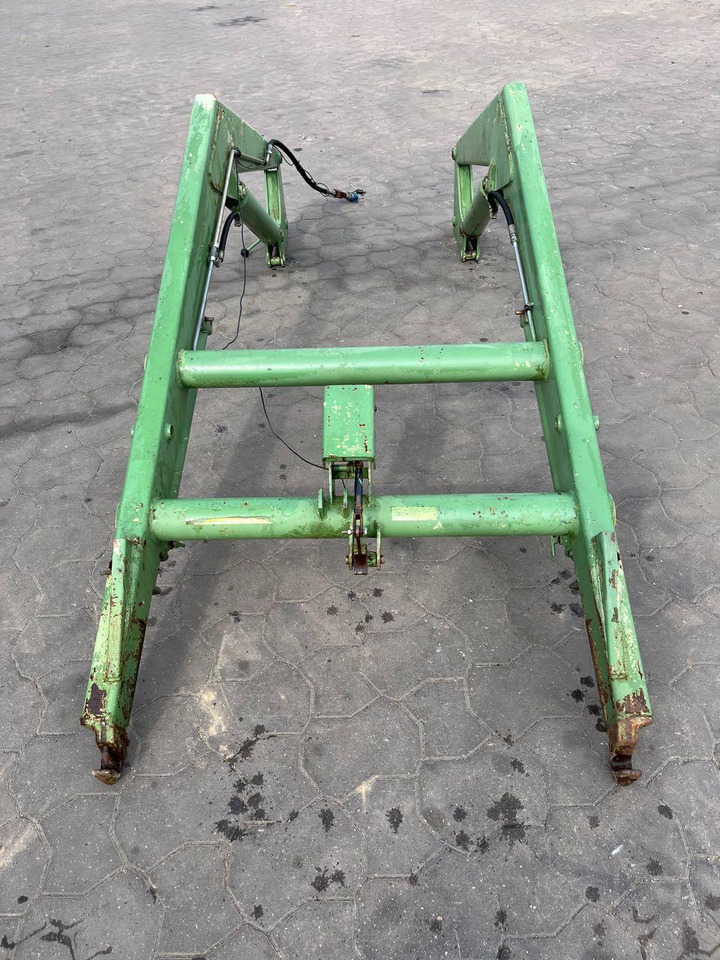 Stoll Super 1.3 - Фронтальный погрузчик для трактора: фото 2 Stoll Super 1.3 - Фронтальный погрузчик для трактора: фото 2