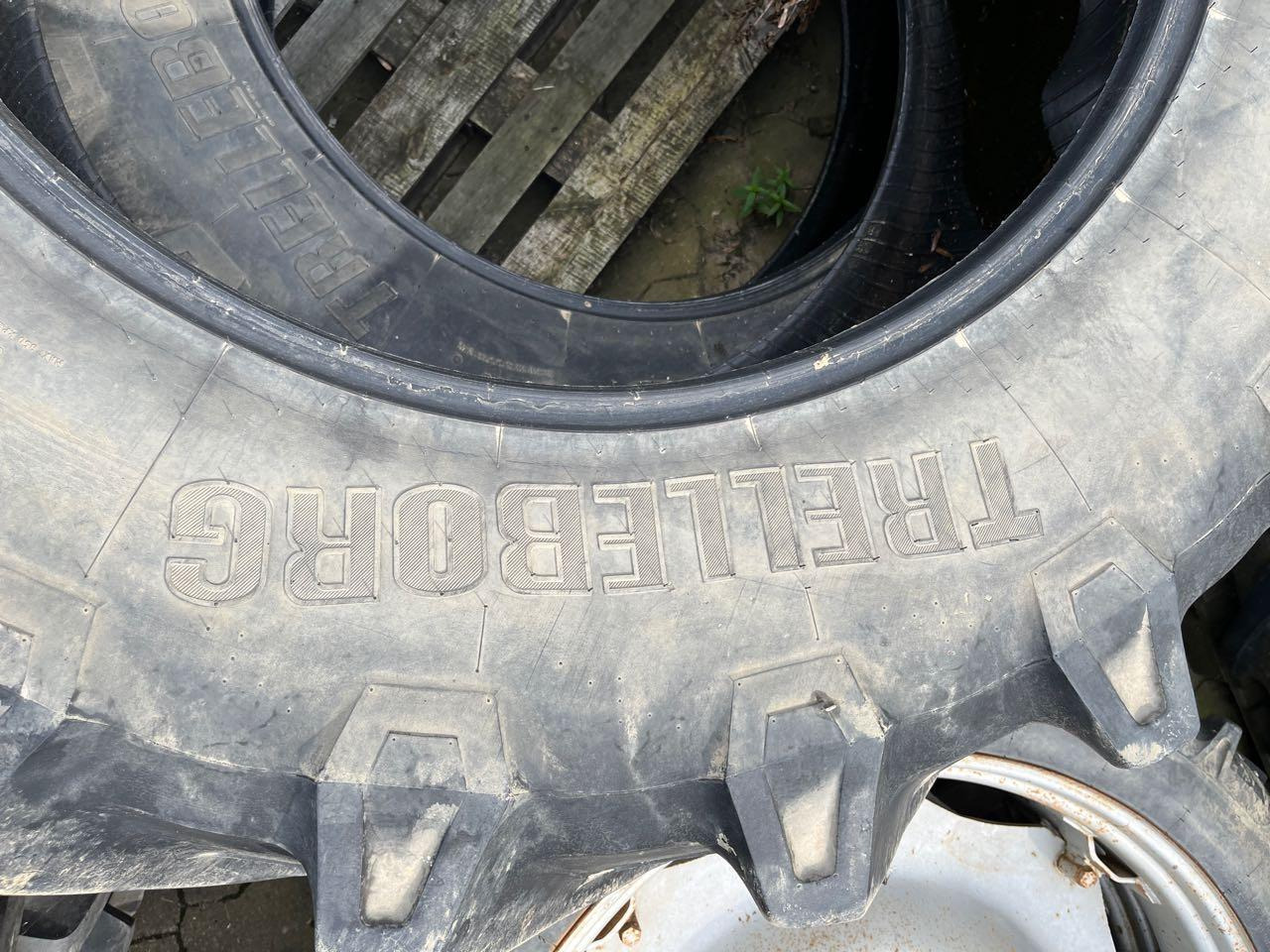 Trelleborg TM 700 - Шина: фото 2 Trelleborg TM 700 - Шина: фото 2