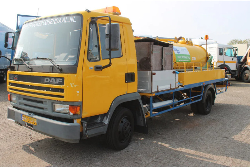 DAF LF 45.130 + RON 4.000LITER - Ассенизатор: фото 2 DAF LF 45.130 + RON 4.000LITER - Ассенизатор: фото 2