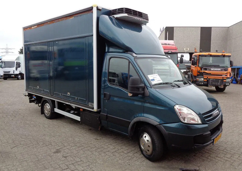 Iveco Daily 50c15 x+ Manual + Carrier + Flower transport + cooling/heating - Фургон-рефрижератор: фото 3 Iveco Daily 50c15 x+ Manual + Carrier + Flower transport + cooling/heating - Фургон-рефрижератор: фото 3