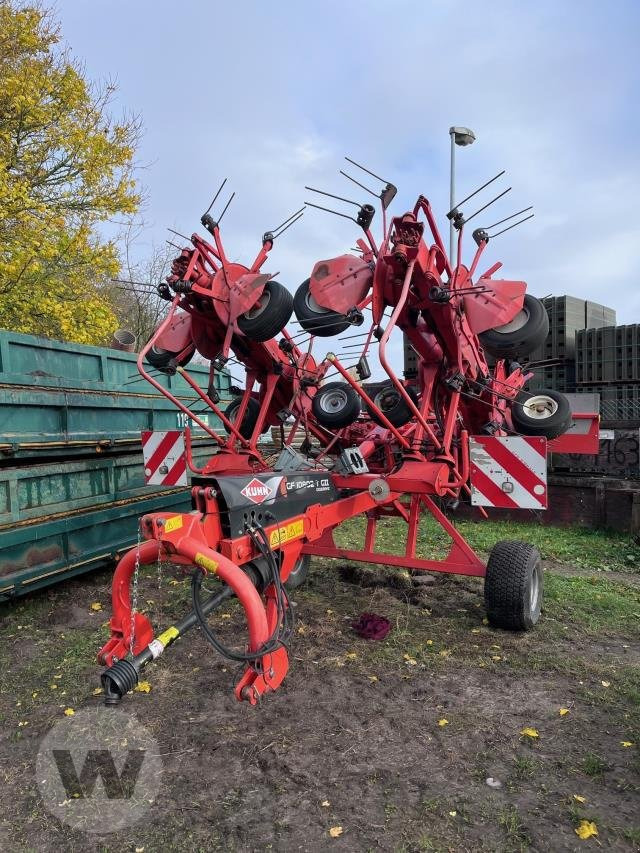 Kuhn GF 10802 - Сеноворошилка: фото 1 Kuhn GF 10802 - Сеноворошилка: фото 1