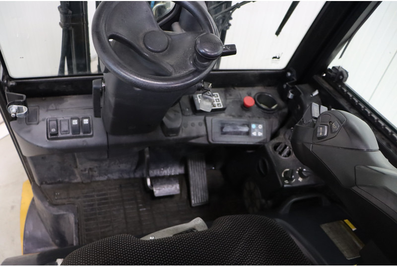 Caterpillar EP16CPNT - Электропогрузчик: фото 2 Caterpillar EP16CPNT - Электропогрузчик: фото 2