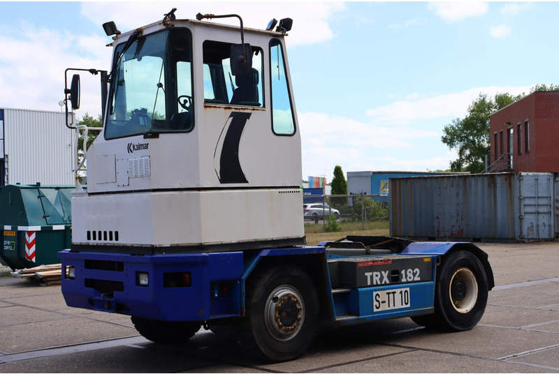 Kalmar TRX182A - Терминальный тягач: фото 3 Kalmar TRX182A - Терминальный тягач: фото 3