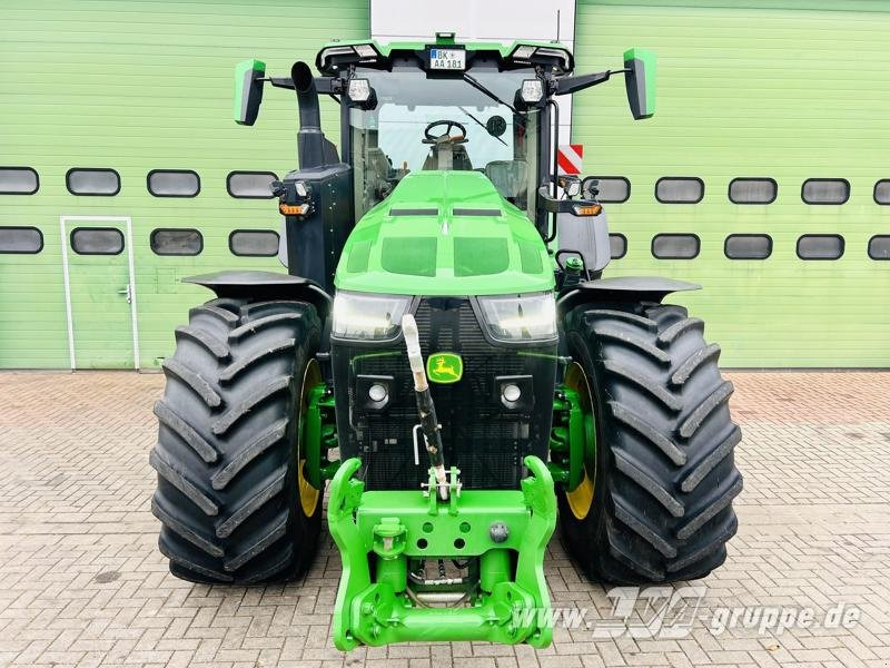 John Deere 8R 370 - Трактор: фото 3 John Deere 8R 370 - Трактор: фото 3