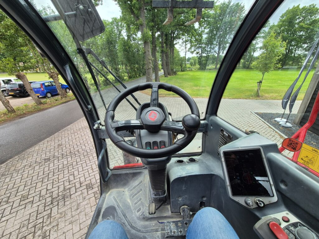 Телескопический погрузчик MAGNI RTH 5.21 Smart – D/C: фото 13 Телескопический погрузчик MAGNI RTH 5.21 Smart – D/C: фото 13