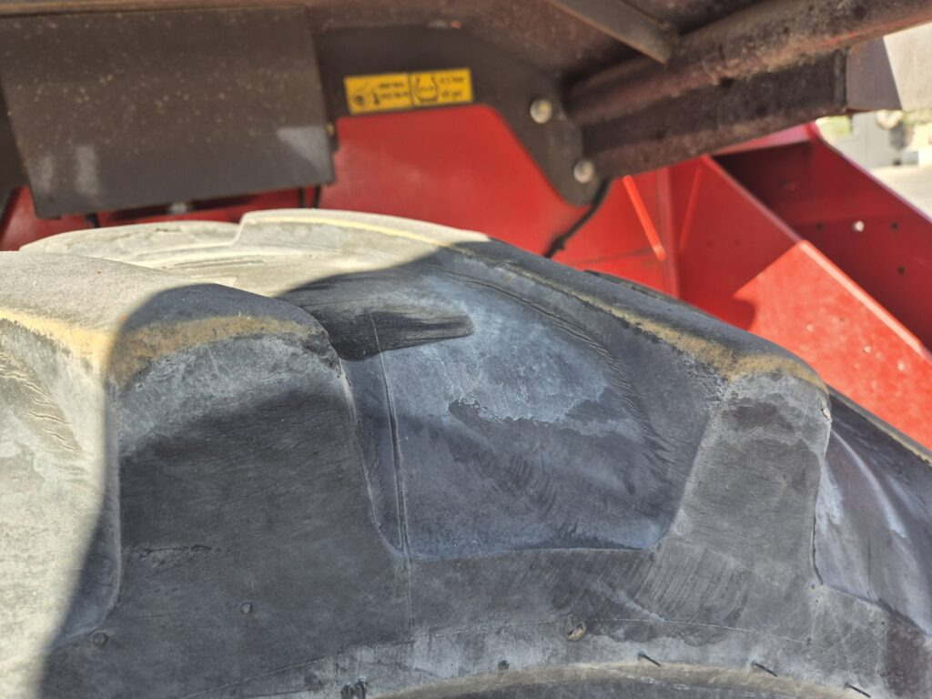 Телескопический погрузчик MANITOU MRT 1840 easy: фото 9 Телескопический погрузчик MANITOU MRT 1840 easy: фото 9