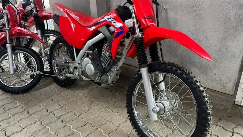 Honda CRF 125 F DEMO. Rigtig crosser med gear og kobling - Квадроцикл: фото 3 Honda CRF 125 F DEMO. Rigtig crosser med gear og kobling - Квадроцикл: фото 3