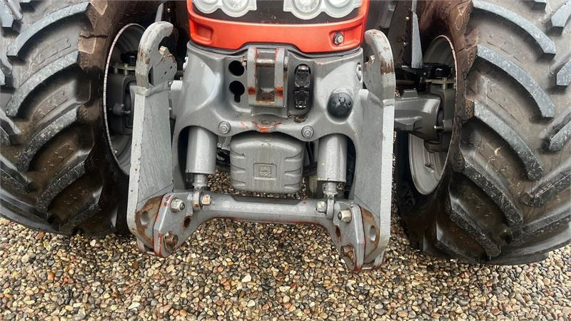 Massey Ferguson 7626 Dyna 6 Med frontlift og Special Metallic lak - Трактор: фото 4 Massey Ferguson 7626 Dyna 6 Med frontlift og Special Metallic lak - Трактор: фото 4