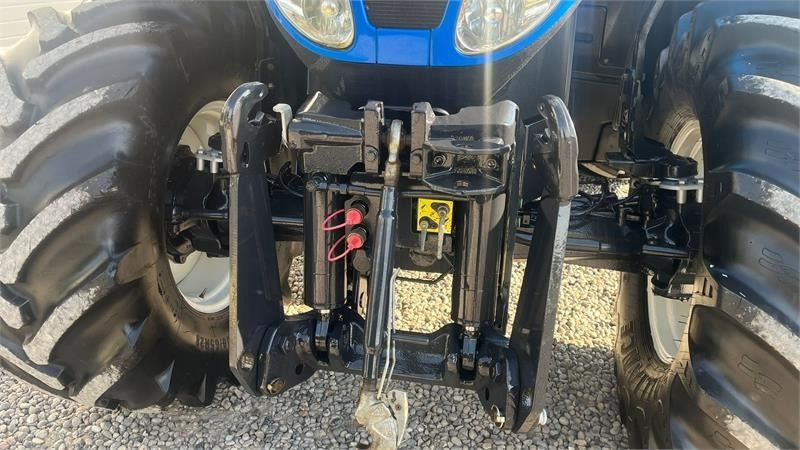 New Holland T7.270 AutoCommand med frontlift - Трактор: фото 4 New Holland T7.270 AutoCommand med frontlift - Трактор: фото 4