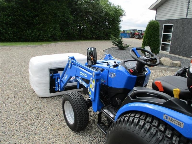Solis 26 HST med fuldhydraulisk frontlæsser på - Минитрактор: фото 2 Solis 26 HST med fuldhydraulisk frontlæsser på - Минитрактор: фото 2