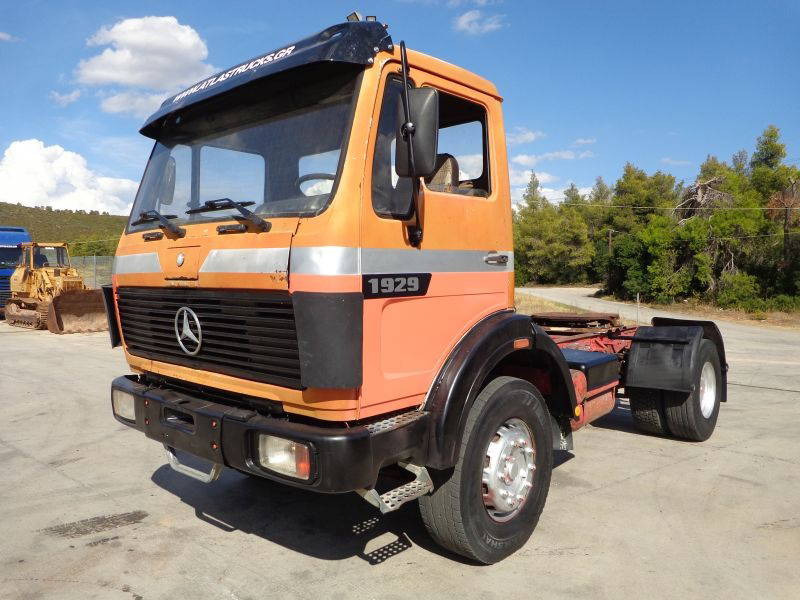 Mercedes-Benz NG Mercedes Benz 1929K 4X2 - Тягач: фото 2 Mercedes-Benz NG Mercedes Benz 1929K 4X2 - Тягач: фото 2