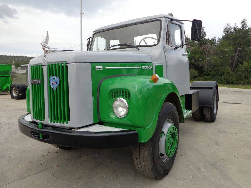 Scania L Scania Vabis L85 /54 4X2 Truck Head - Тягач: фото 3 Scania L Scania Vabis L85 /54 4X2 Truck Head - Тягач: фото 3