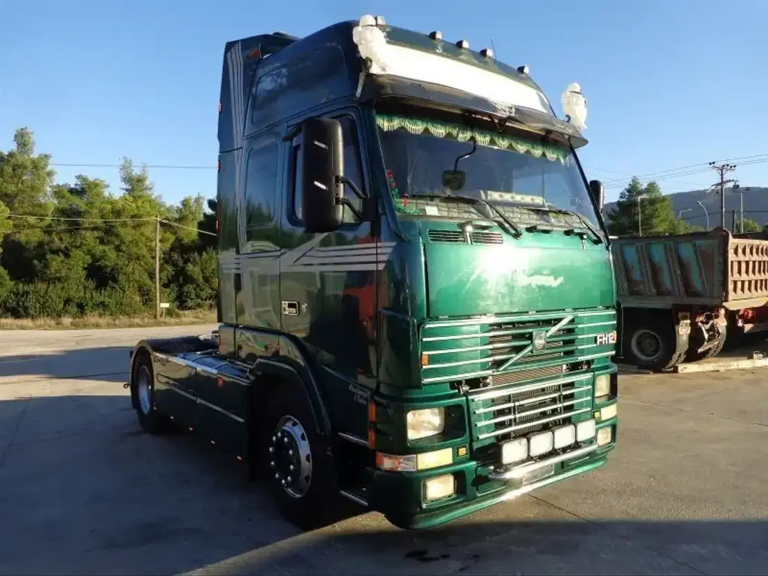 Volvo FH 12.420 Volvo FH12.420 4X2 - Тягач: фото 2 Volvo FH 12.420 Volvo FH12.420 4X2 - Тягач: фото 2