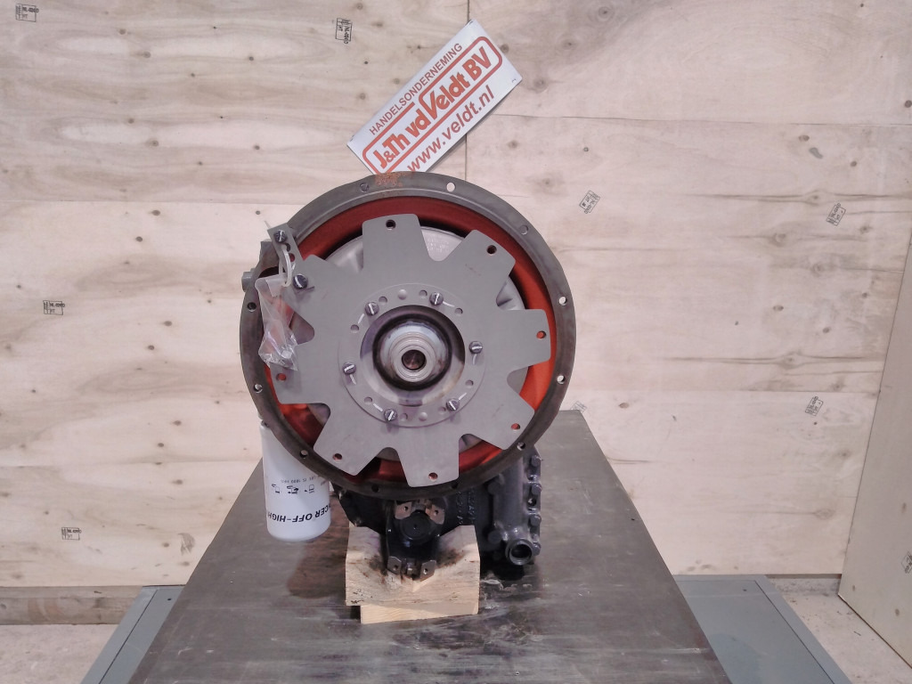 Case 87749355 - 87571324 - Коробка передач для Строительной техники: фото 2 Case 87749355 - 87571324 - Коробка передач для Строительной техники: фото 2