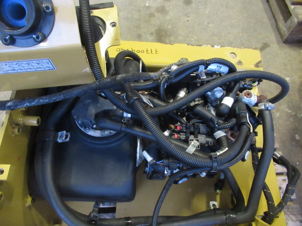 Caterpillar 962M - - Выхлопная система для Строительной техники: фото 2 Caterpillar 962M - - Выхлопная система для Строительной техники: фото 2