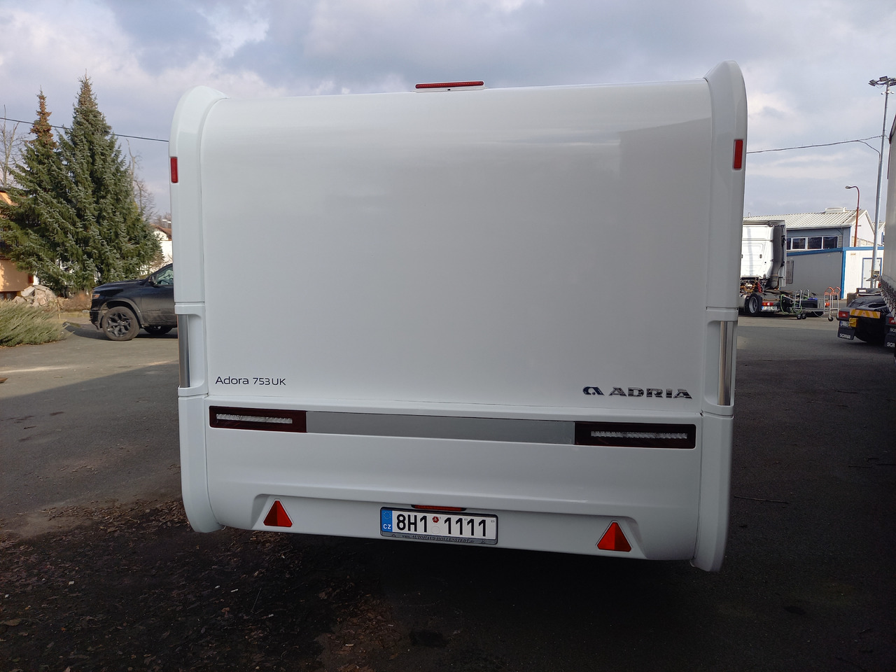 ADRIA Adora 753 UK - Прицеп дача: фото 5 ADRIA Adora 753 UK - Прицеп дача: фото 5