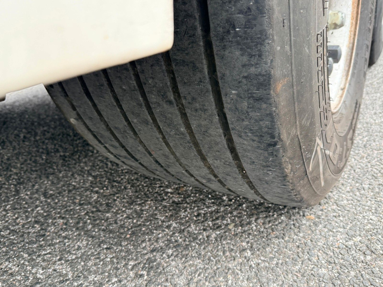 Тентованный полуприцеп Krone SD: фото 12