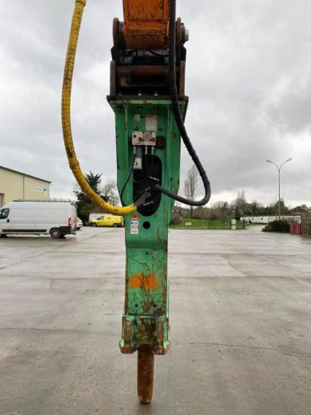 Montabert XL 1900 - Гидромолот: фото 3 Montabert XL 1900 - Гидромолот: фото 3