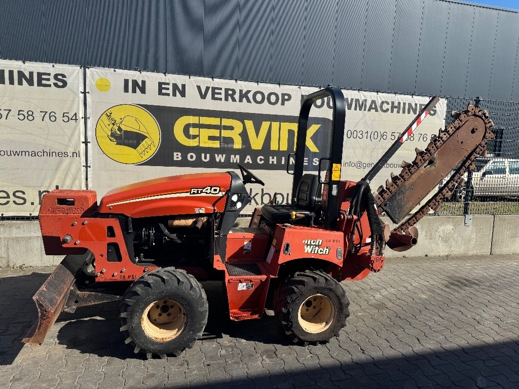 Ditch Witch RT 40 - Траншеекопатель: фото 2 Ditch Witch RT 40 - Траншеекопатель: фото 2