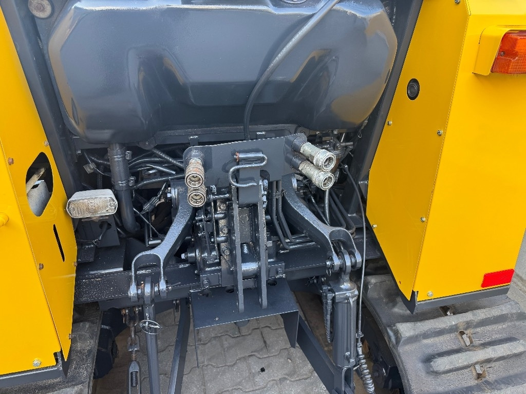 Yanmar CT 55 - Трактор: фото 3 Yanmar CT 55 - Трактор: фото 3