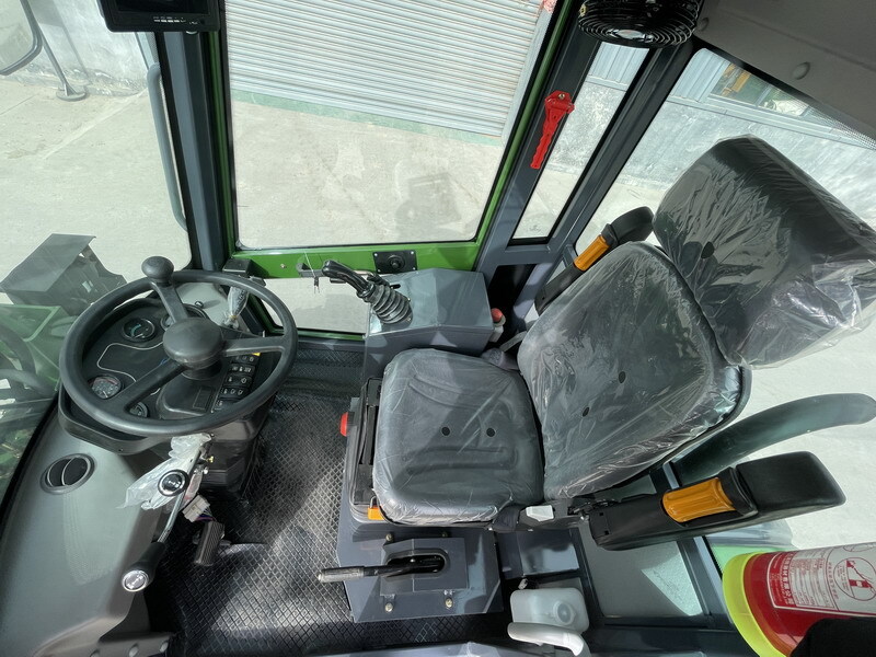 QINGDAO PROMISING 0.6T Capacity Mini Wheel Loader ZL06F - Колёсный погрузчик: фото 3 QINGDAO PROMISING 0.6T Capacity Mini Wheel Loader ZL06F - Колёсный погрузчик: фото 3