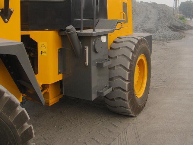 QINGDAO PROMISING CE Front Loader ZL30F - Колёсный погрузчик: фото 2 QINGDAO PROMISING CE Front Loader ZL30F - Колёсный погрузчик: фото 2