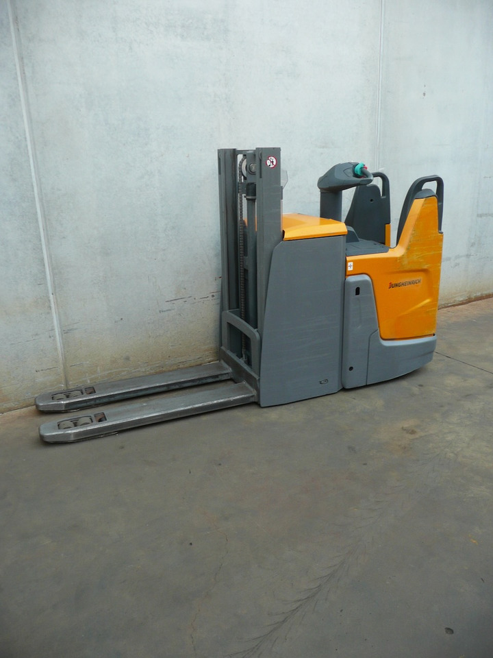 Jungheinrich ERD 220 201 ZT - Штабелер: фото 2 Jungheinrich ERD 220 201 ZT - Штабелер: фото 2