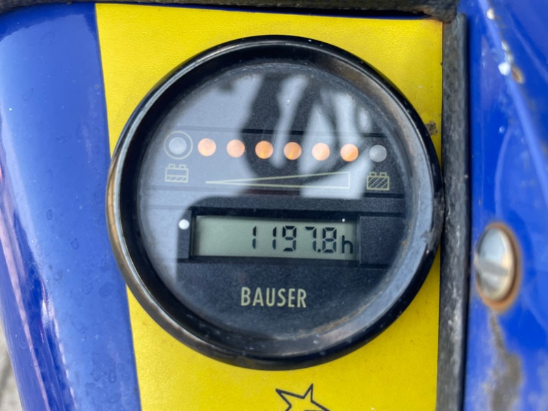 Falcon Spider FS 330 Z - Коленчатый подъемник, Спайдер-вышка: фото 5 Falcon Spider FS 330 Z - Коленчатый подъемник, Спайдер-вышка: фото 5