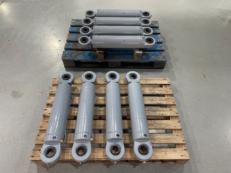 Menzi Muck Cilinders - Гидравлика для Сельскохозяйственной техники: фото 1 Menzi Muck Cilinders - Гидравлика для Сельскохозяйственной техники: фото 1