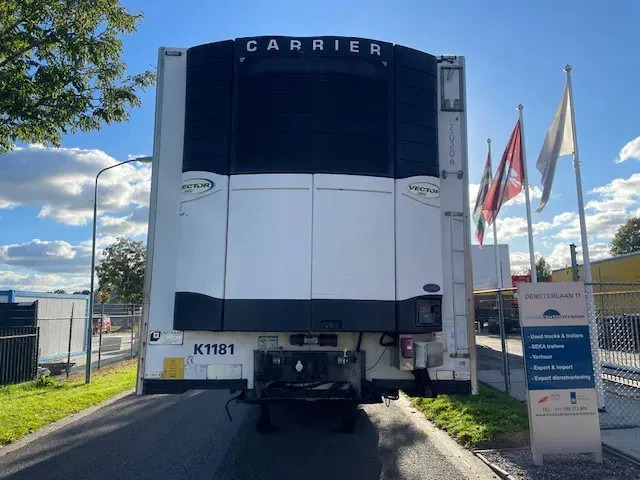 Van Eck UT-3B Steering axle 260 cm insteek Frigo carrier vector UT-3B H= 260 W= 250cm - Полуприцеп-рефрижератор: фото 2 Van Eck UT-3B Steering axle 260 cm insteek Frigo carrier vector UT-3B H= 260 W= 250cm - Полуприцеп-рефрижератор: фото 2