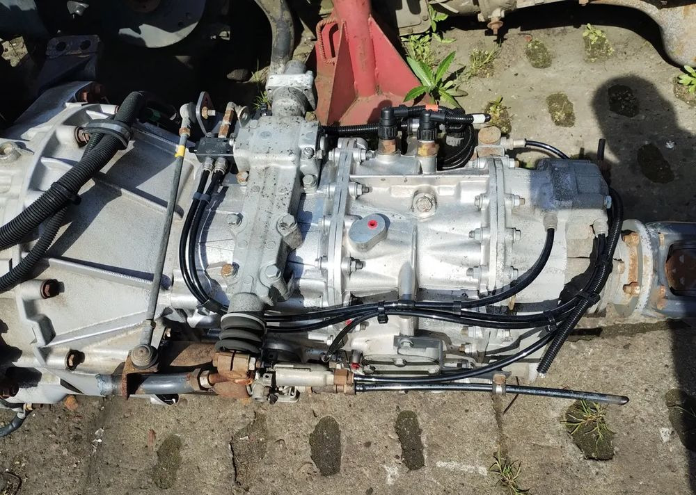 SKRZYNIA BIEGÓW RENAULT PREMIUM DCI FS/8309A V - Коробка передач для Грузовиков: фото 2 SKRZYNIA BIEGÓW RENAULT PREMIUM DCI FS/8309A V - Коробка передач для Грузовиков: фото 2