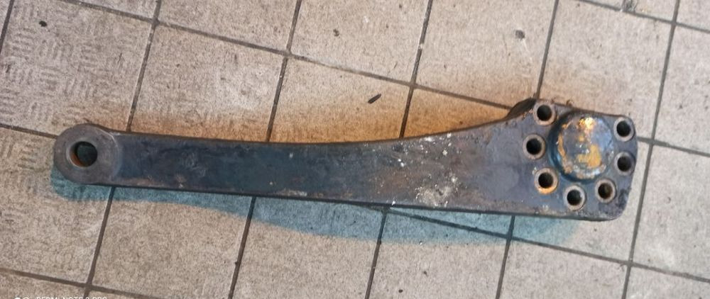 WĄS ZWROTNICY DOLNY PRAWY DRĄŻKA PRZOD NAPED MAN F90 F2000 TG TGA TGS TGX 4X4 6X6 8X6 8X8 CZĘŚCI - Передняя ось: фото 1 WĄS ZWROTNICY DOLNY PRAWY DRĄŻKA PRZOD NAPED MAN F90 F2000 TG TGA TGS TGX 4X4 6X6 8X6 8X8 CZĘŚCI - Передняя ось: фото 1