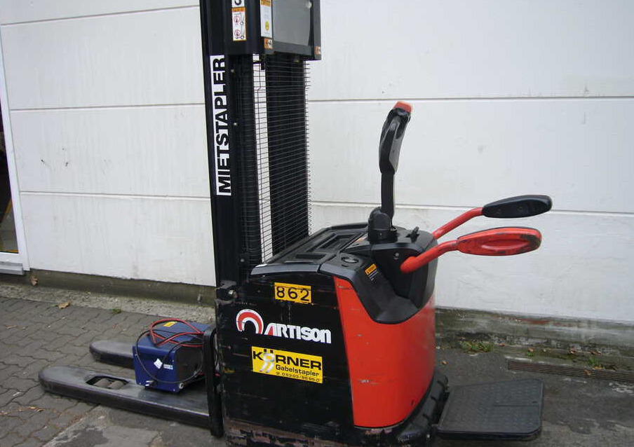 HC (Hangcha) CDD20-AC1S - Штабелер: фото 1 HC (Hangcha) CDD20-AC1S - Штабелер: фото 1