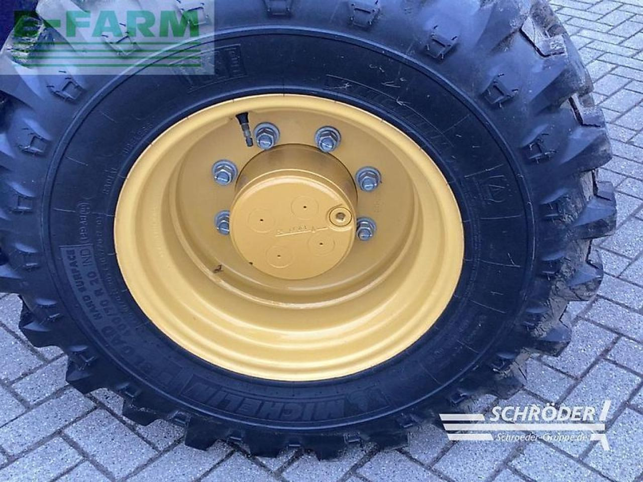 Caterpillar 908 hl-14 - Мини-экскаватор: фото 3 Caterpillar 908 hl-14 - Мини-экскаватор: фото 3