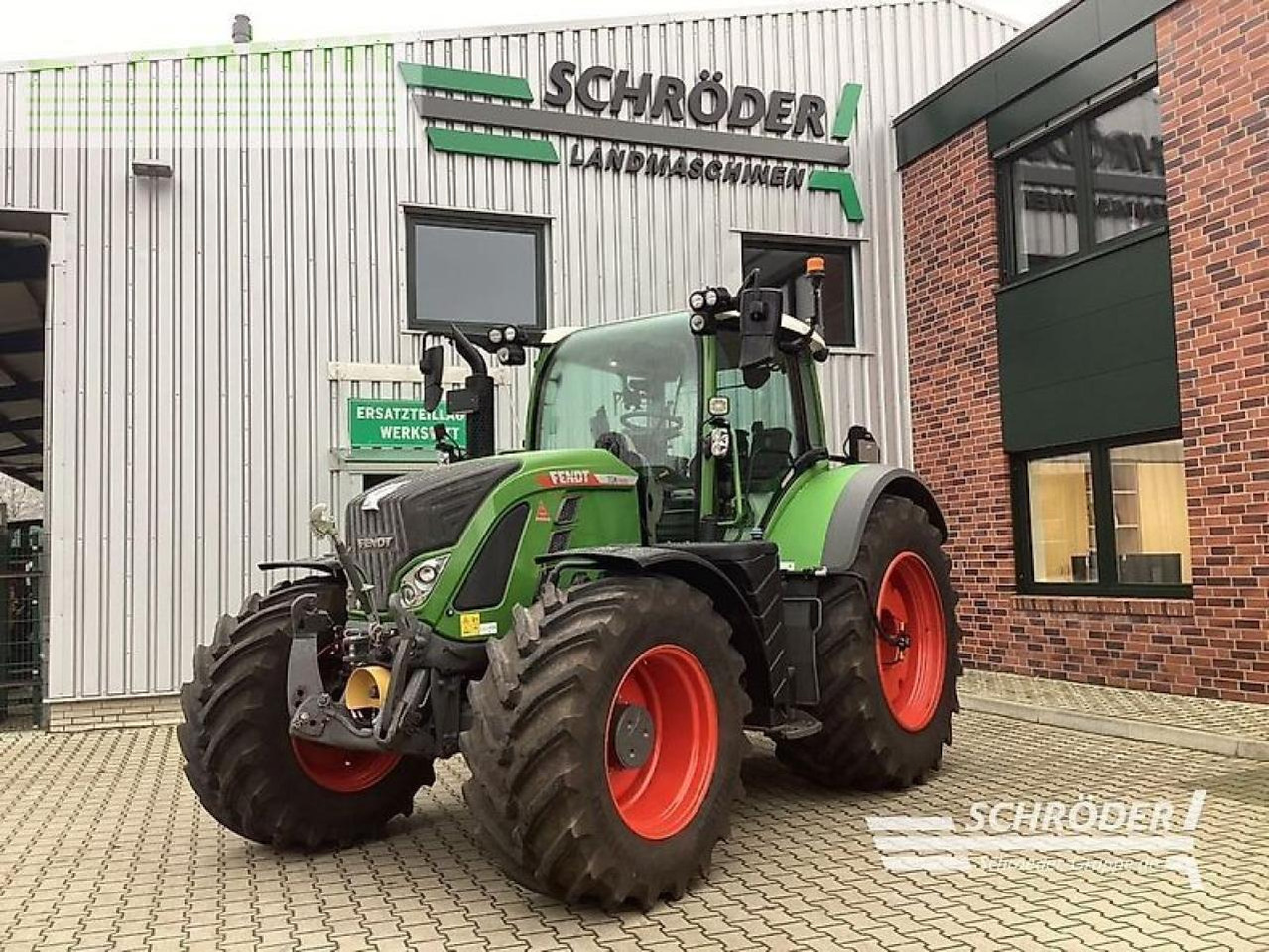 Fendt 724 vario gen6 profi plus ProfiPlus - Трактор: фото 1 Fendt 724 vario gen6 profi plus ProfiPlus - Трактор: фото 1