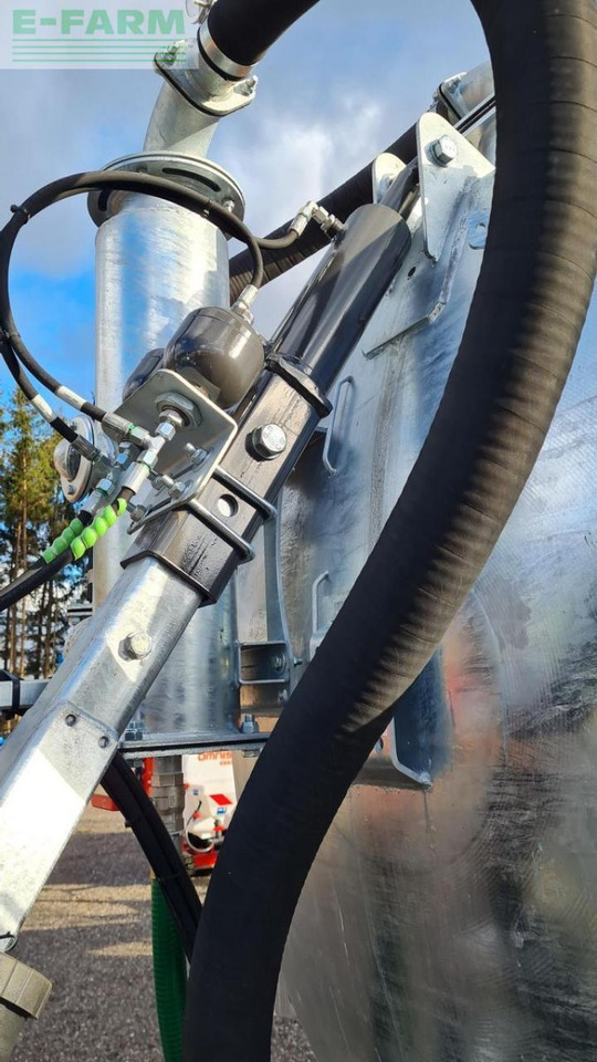 Fliegl vfm 10600 tandem - Цистерна для жидкого навоза: фото 4 Fliegl vfm 10600 tandem - Цистерна для жидкого навоза: фото 4