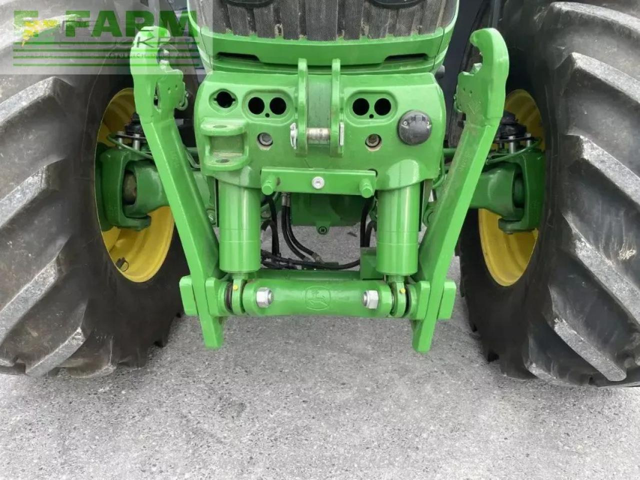 Трактор John Deere 6250r: фото 18