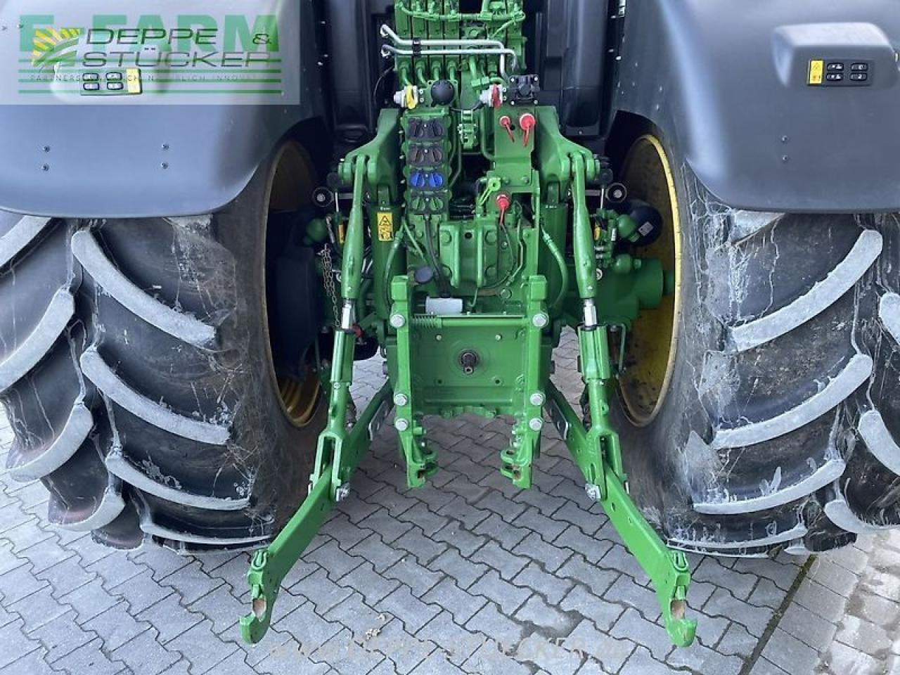 Трактор John Deere 6r 175: фото 12