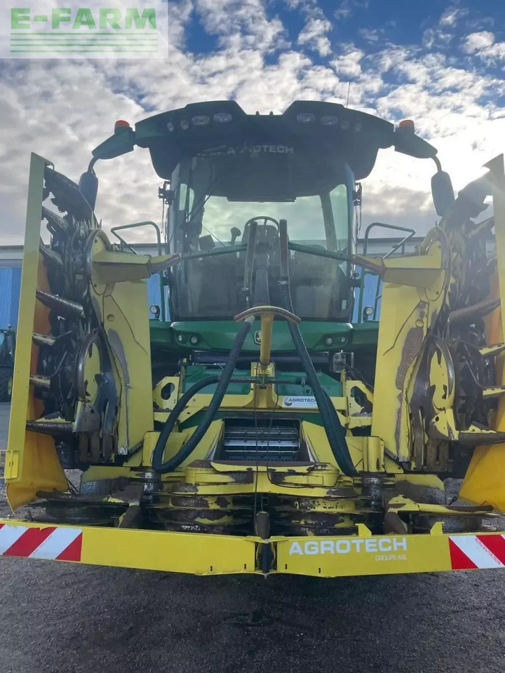 Кормоуборочный комбайн John Deere 8400: фото 6 Кормоуборочный комбайн John Deere 8400: фото 6