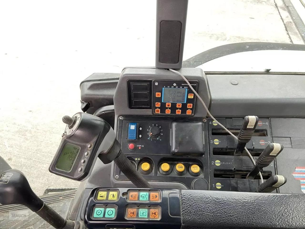 Трактор Lamborghini 1050 vdt: фото 13 Трактор Lamborghini 1050 vdt: фото 13